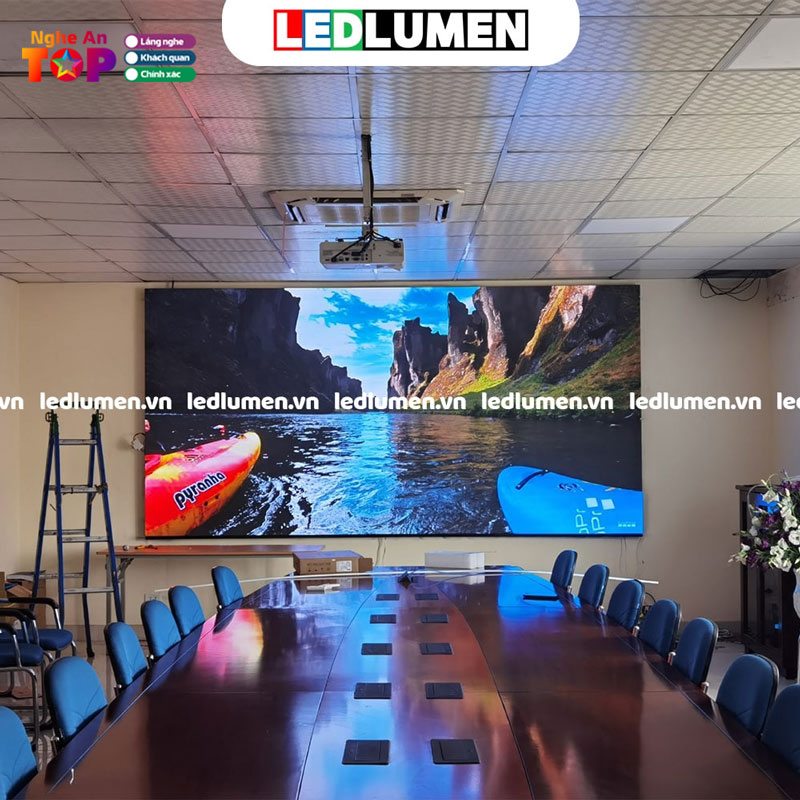 Khung-man-hinh-led-ngheantoplist