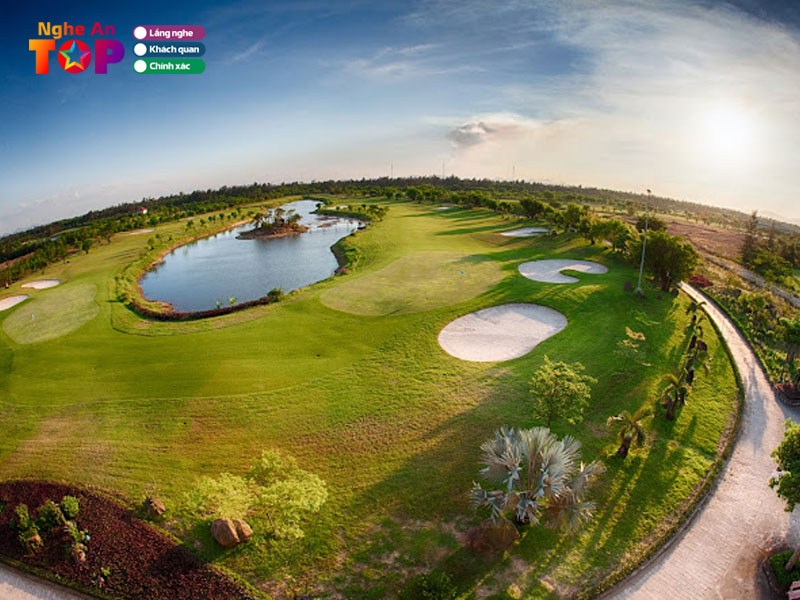 Cong-ty-cua-lo-golf-resort-ngheantoplist