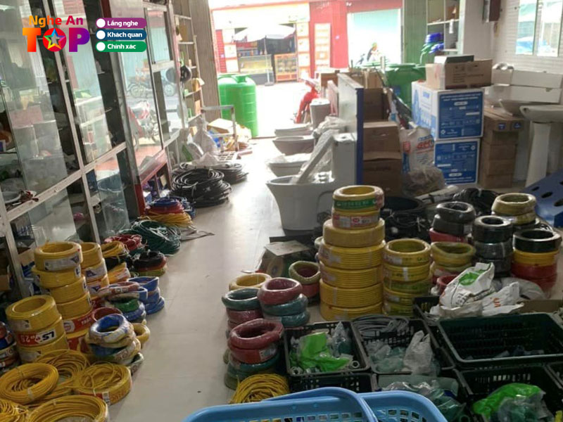 Cua-hang-vat-lieu-xay-dung-quynh-huong-ngheantoplist
