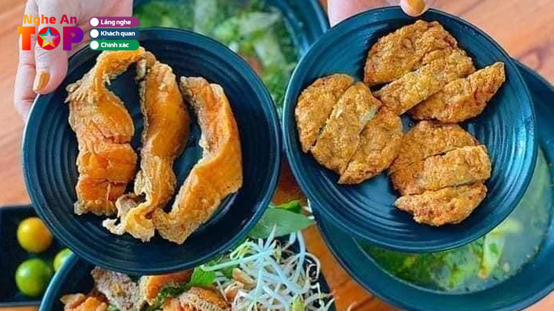 Top-11-quan-bun-ca-tai-nghe-an-thom-ngon-te-tai-ngheantoplist