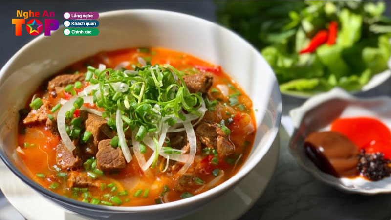 Top-5-quan-pho-sot-vang-tai-nghe-an-ngon-nuc-tieng-ngheantoplist