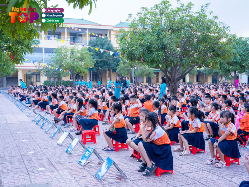 Truong-tieu-hoc-nguyen-trai-ngheantoplist