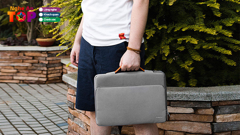 Top-5-dia-chi-ban-tui-chong-soc-tai-nghe-an-nhieu-mau-gia-totngheantoplist