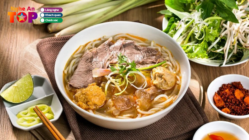 Top-5-quan-bun-bo-o-nghe-an-dam-da-ngon-kho-cuong-ngheantoplist