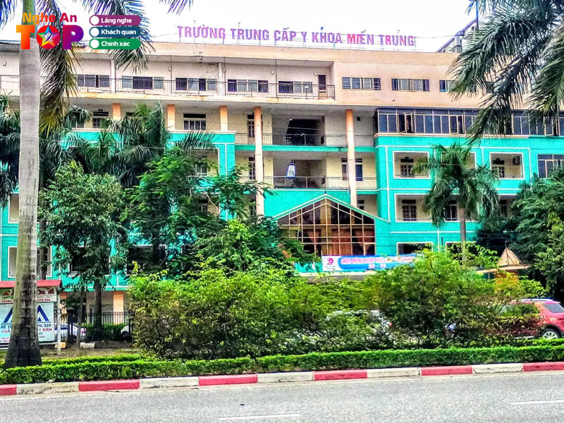 Trung-cap-y-khoa-mien-trung-ngheantoplist