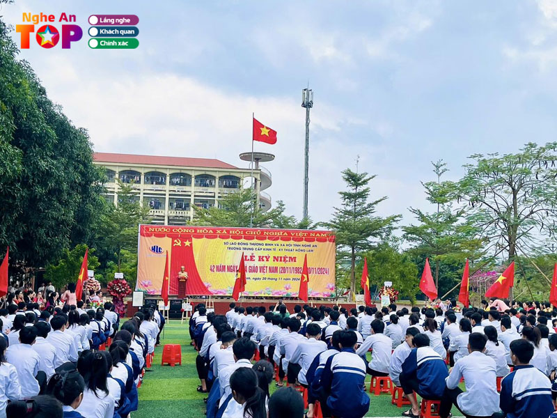 Truong-trung-cap-kinh-te-ky-thuat-hong-lam-ngheantoplist