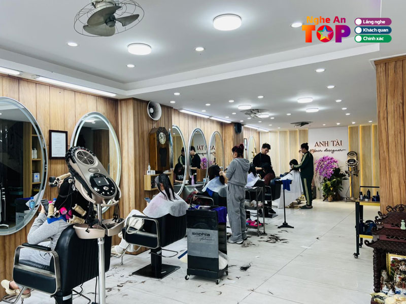 Anh-tai-hair-salon-ngheantoplist