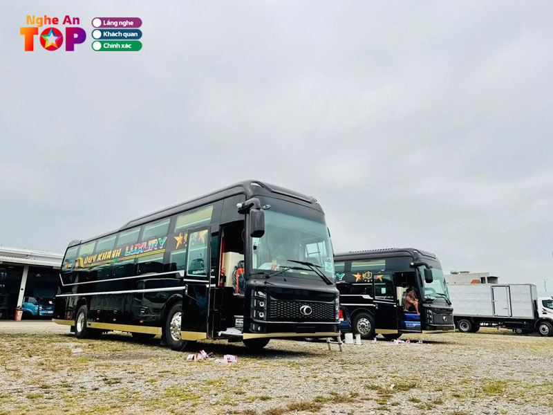 Duy-khanh-limousine-ngheantoplist